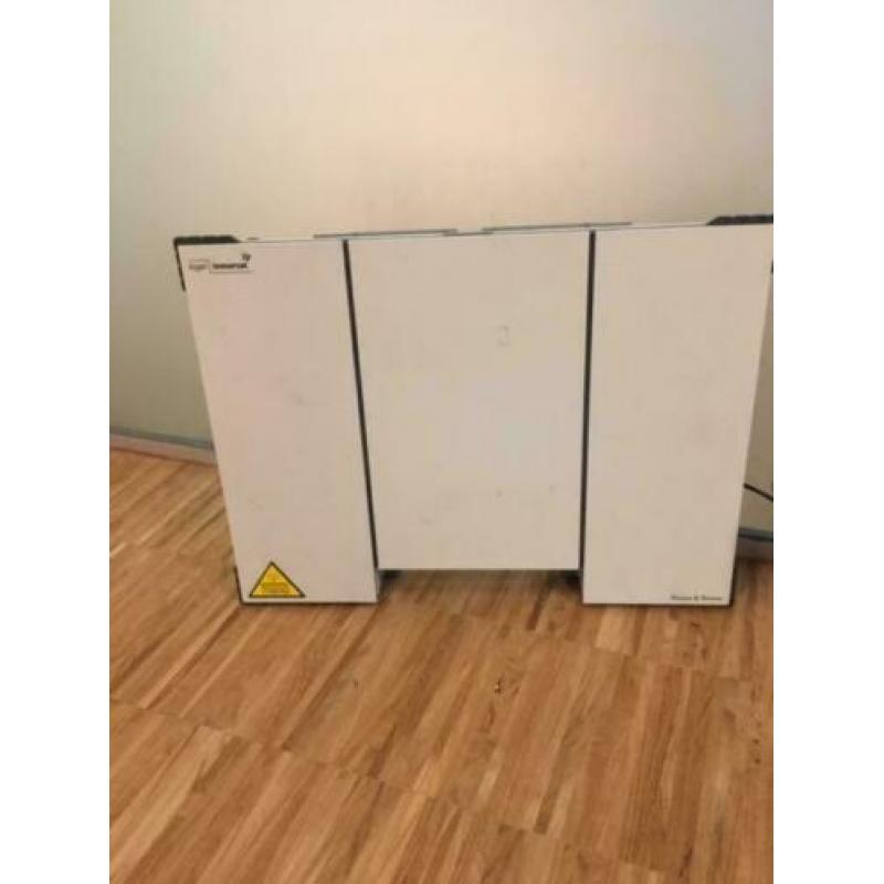 Thrane & Thrane Explorer 700