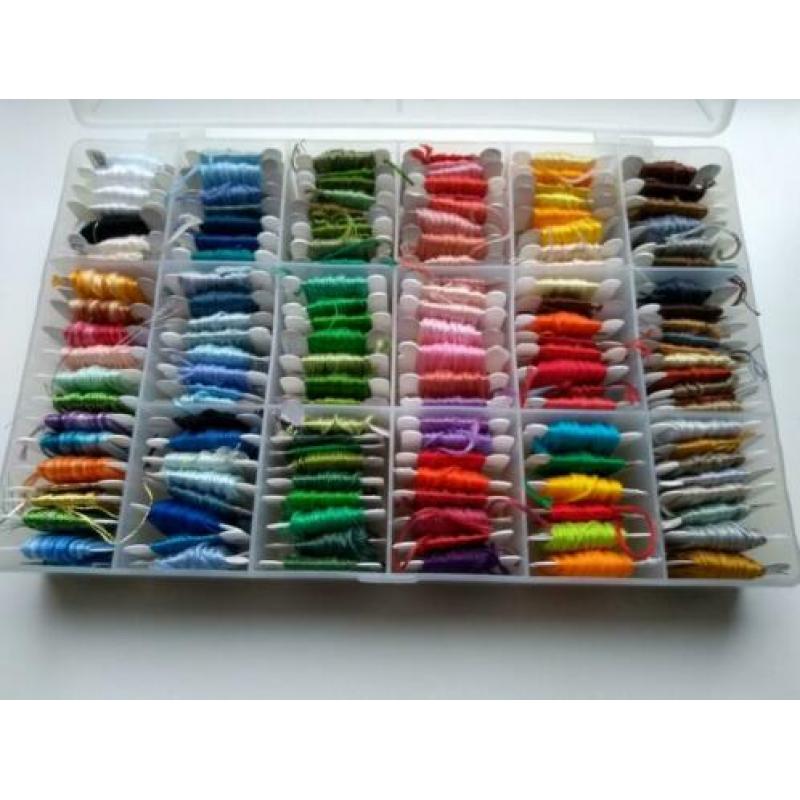 Box A bobbins borduurgaren/borduurzijde DMC specials nieuw