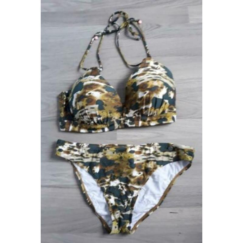 bikini van Beachlife in groen tinten €25.-