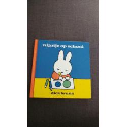 Twee boekjes van nijntje
