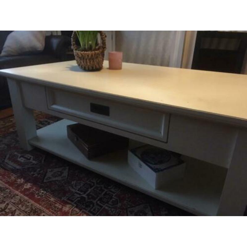 Witte salontafel