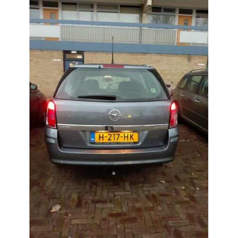 Opel Astra 1.6 16V St.wgn. 2005 Grijs maar 83.xxx km