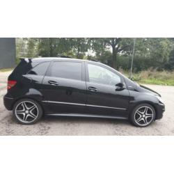 Mercedes B170 Blue-efficiency PNRDAK/COMMANDNAVI/XENON/LEER