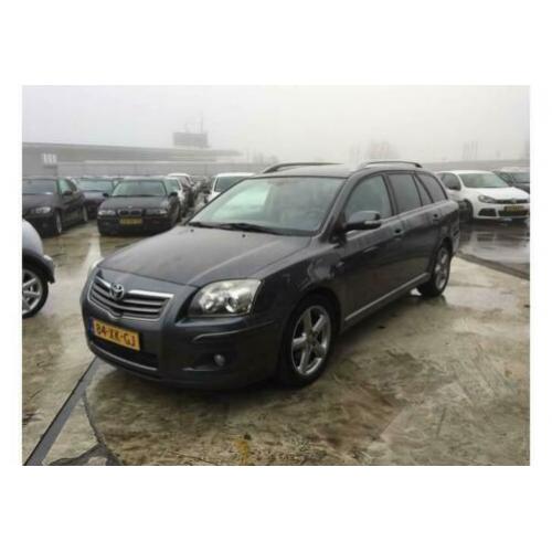 Toyota Avensis Wagon 2.2 D-4D Executive Business