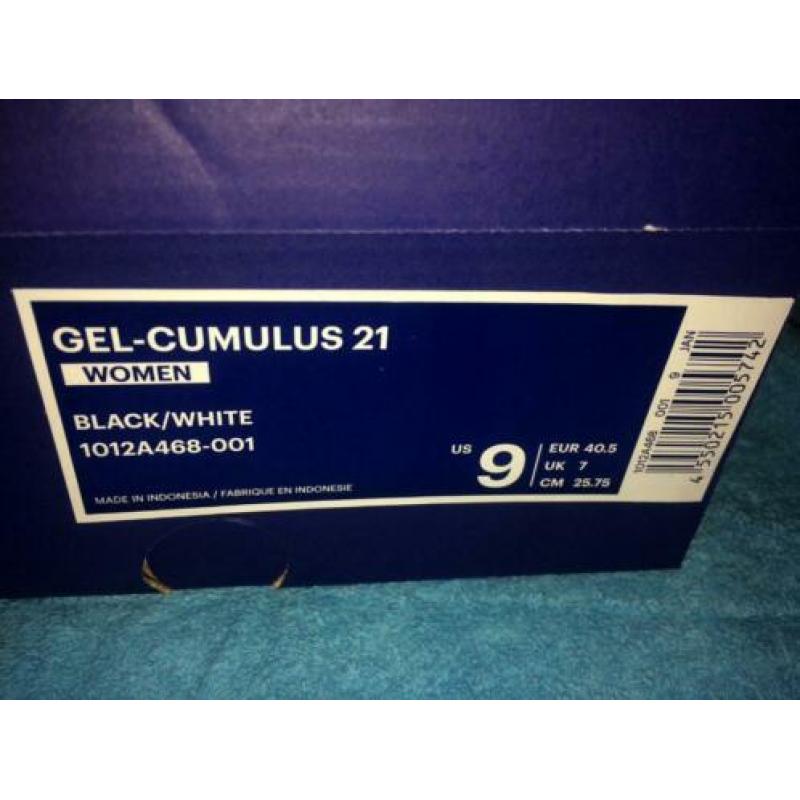 ASICS GEL-CUMULUS 21 WOMEN 40,5 black/white