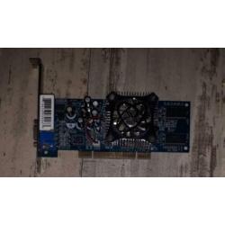 NVIDIA GeForce FX 5200. 128MB, GDDR1. PCI (VGA, S-Video)