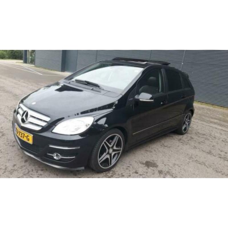 Mercedes B170 Blue-efficiency PNRDAK/COMMANDNAVI/XENON/LEER