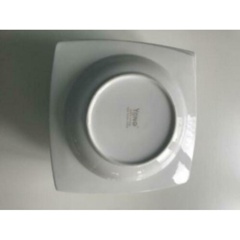 Servies (Yong Squito) - pastaborden