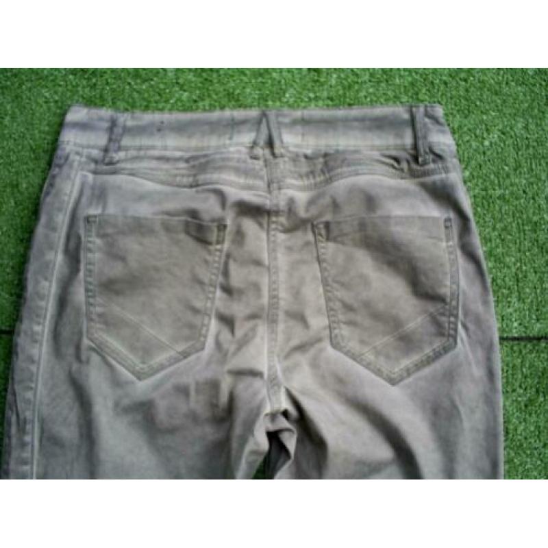als nieuw!!! grijze zomerbroek van CECIL mt. 36