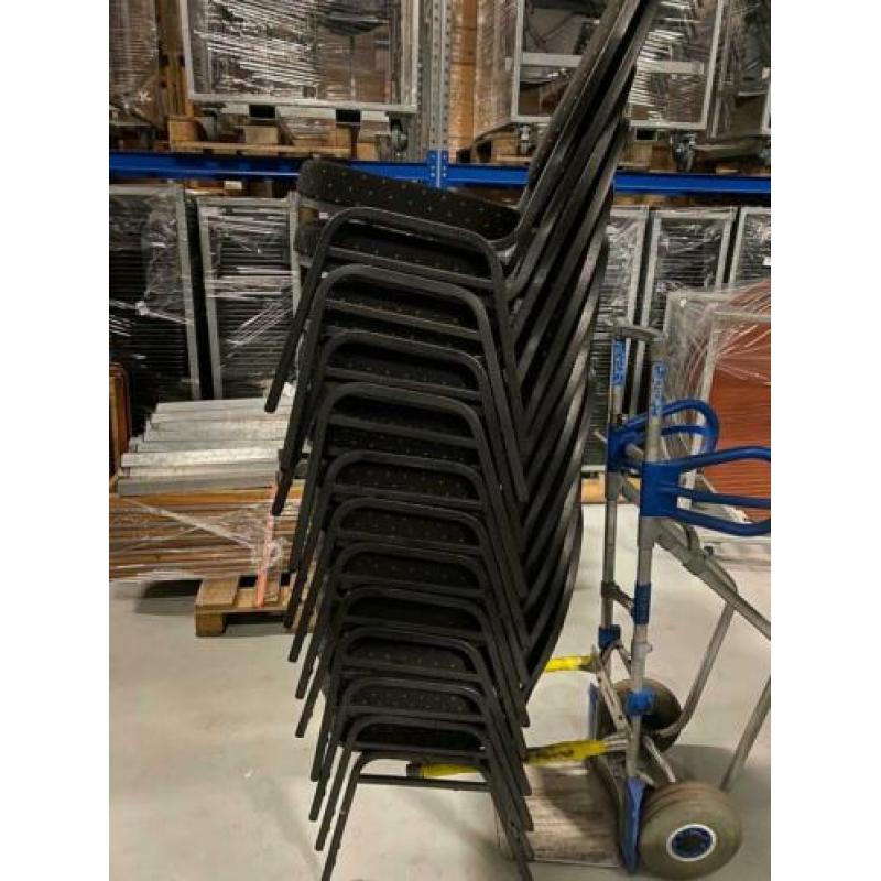 Stackchairs