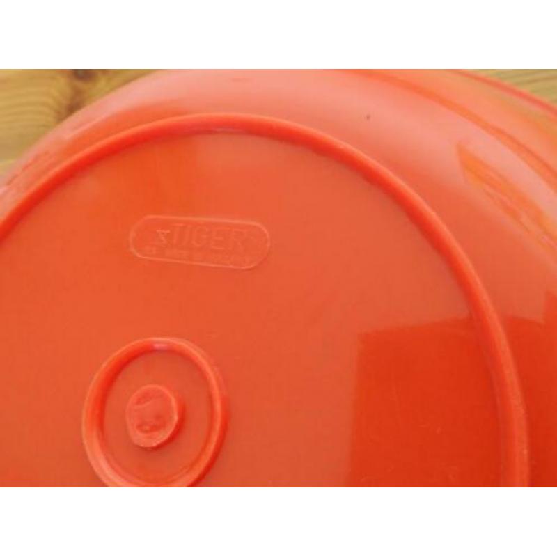 Tiger plastic schaaltjes / bakjes retro