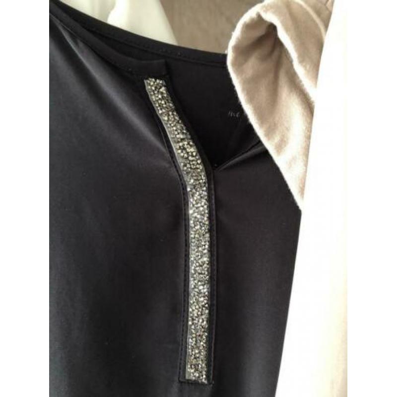 luisa serano blousjes. met swarovski prijs per stuk