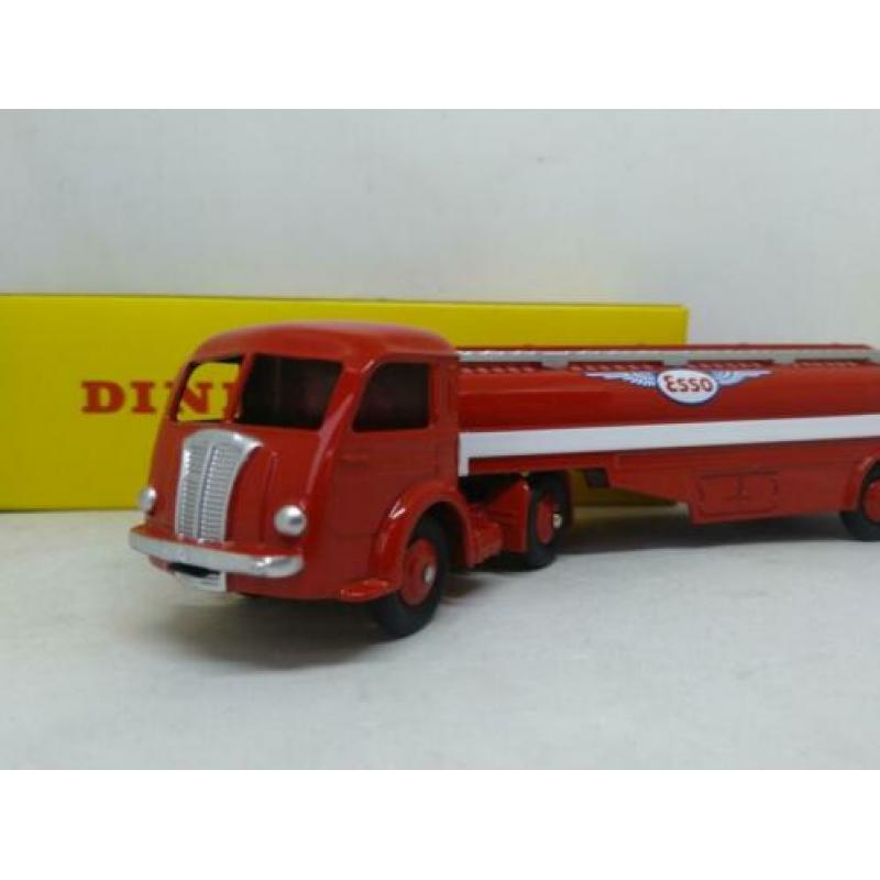 Panhard Esso citerne tanker Dinky toys atlas Pol