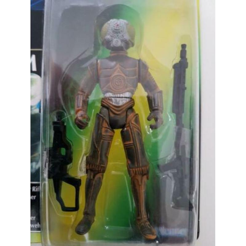 -40% Star Wars POTF Green Tri Logo 4-LOM with Blaster Pistol