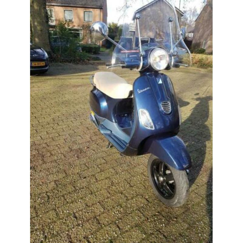 Vespa LX 50