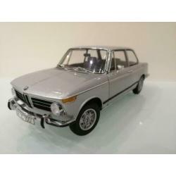 Kyosho 1:18 BMW 2002 tii zilver OVP dealer edition ZGAN