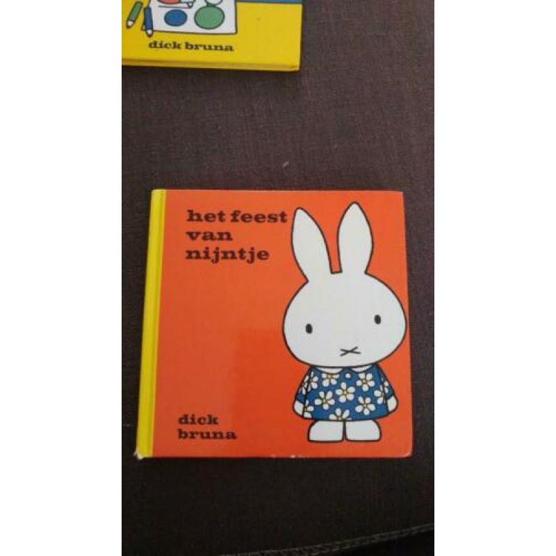 Twee boekjes van nijntje