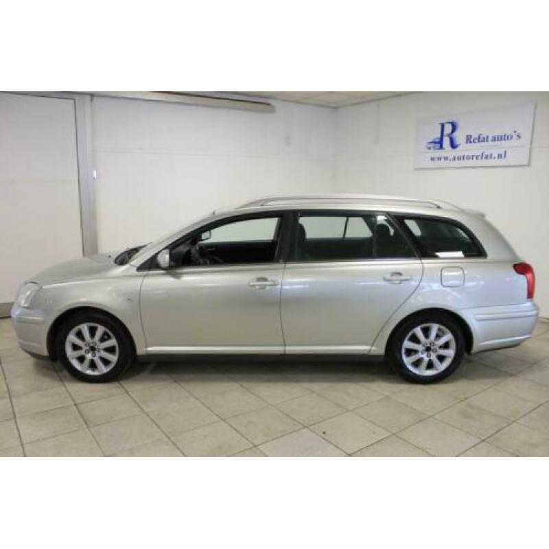 Toyota Avensis Wagon 1.8 VVTi Linea Terra (bj 2003)