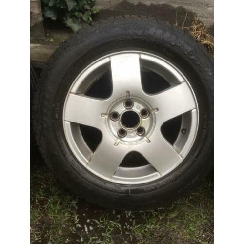 15” velgen + banden vw golf 4 / bora 5x100 195/65/15