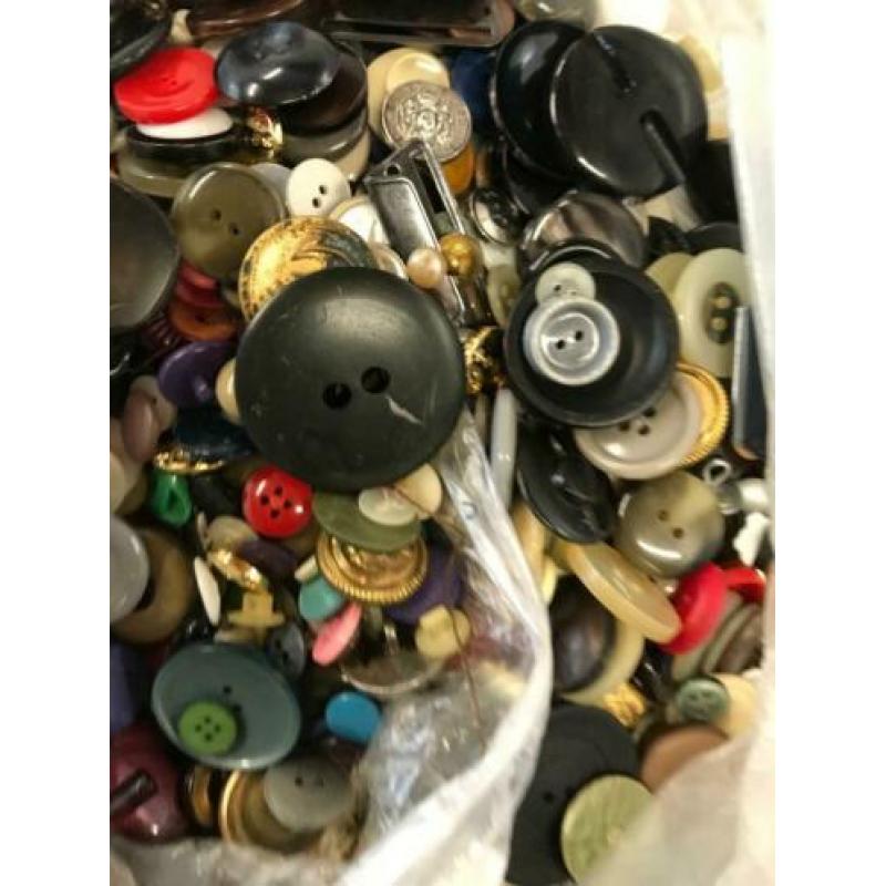 12 KG knopen