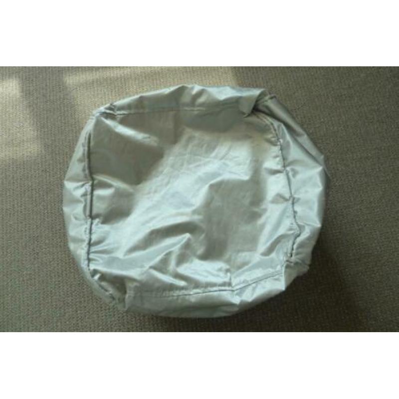 Sit&Joy zitzak kleur zilvergrijs kubus 40cmx40cm