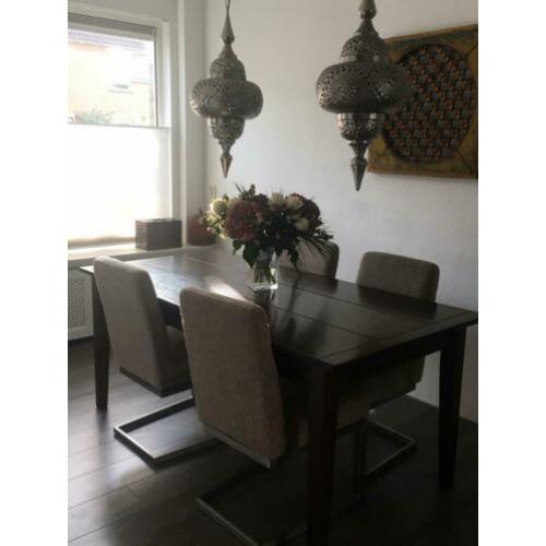 Nette teak eettafel L180xb90xh77 (excl eetkamerstoelen)