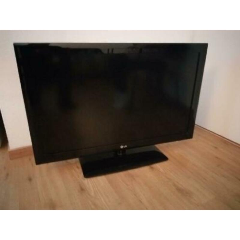 LG tv 37 inch inclusief microset