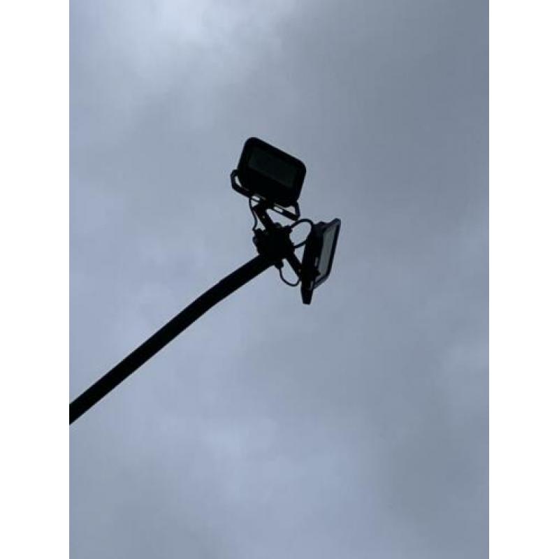 Paardenbak lichtmast 4 st met 8 led lampen