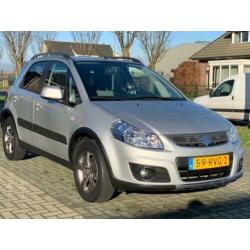 Suzuki SX4 1.6 Limited clima, keyless entry & start