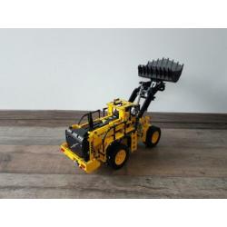 Lego technic 42030 loader