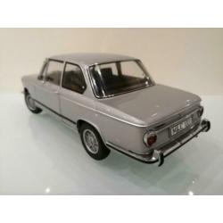 Kyosho 1:18 BMW 2002 tii zilver OVP dealer edition ZGAN