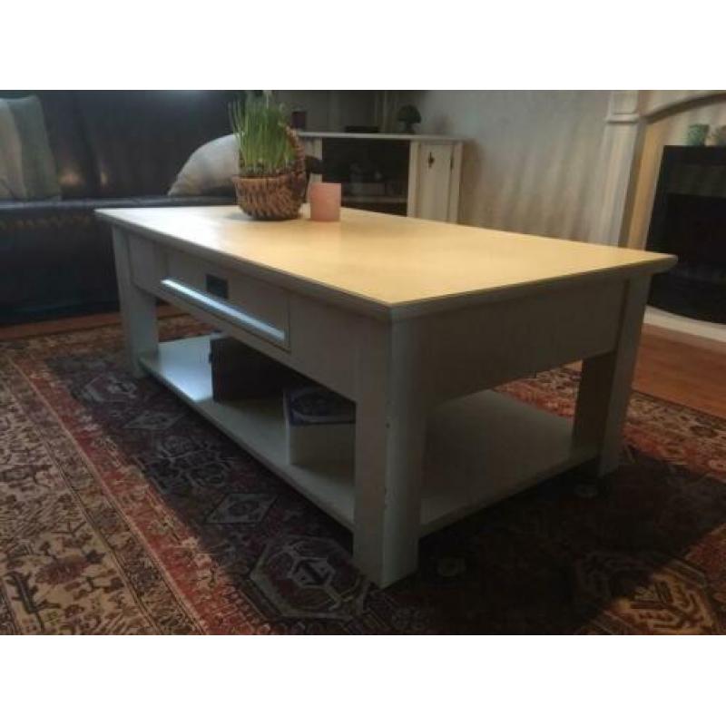 Witte salontafel