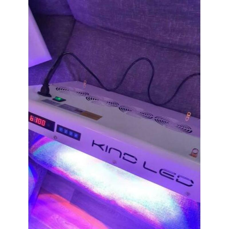 2 stuks - Kind Led k5 XL750 €1350,-
