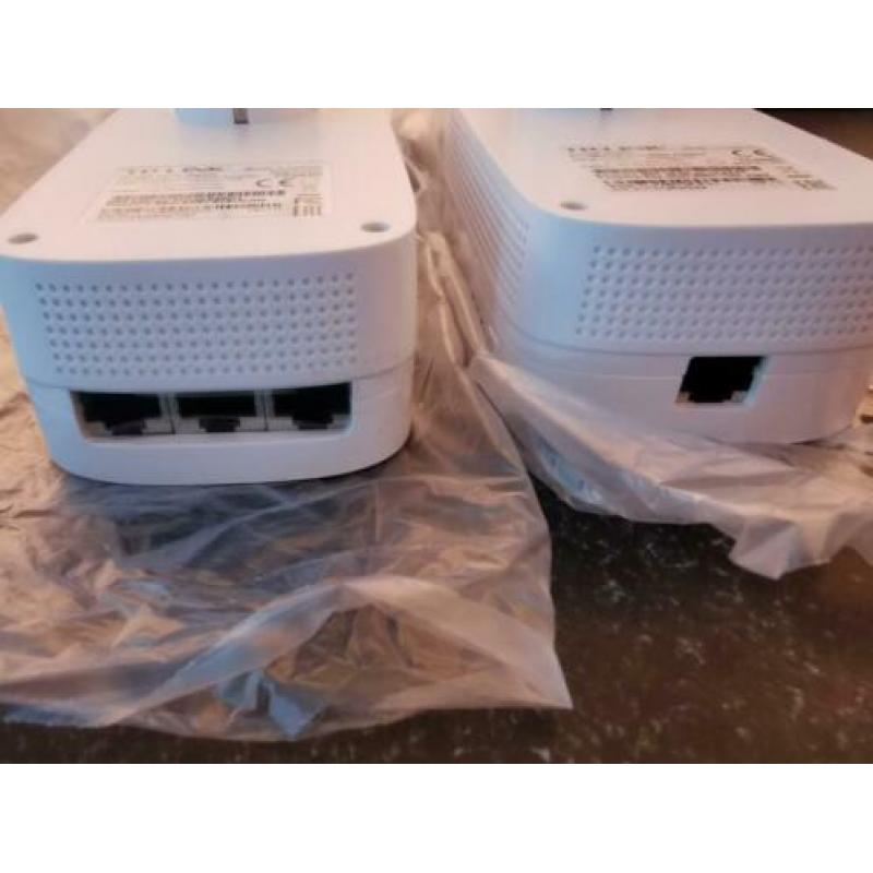 TP-Link Powerline TL-PA8030P set 1200Mbps 3x utp