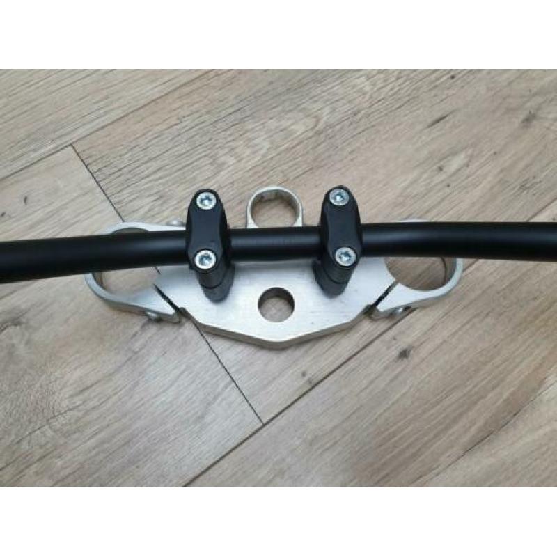 Superbike stuur Kawasaki zx7r of algemeen