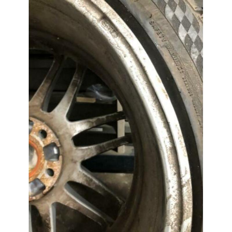 17 inch RS4 velgen 5x112