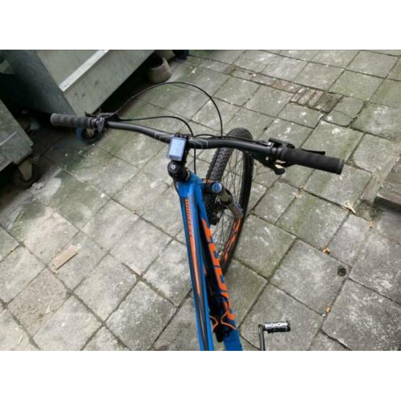 29inch giant mountainbike NIEUWE MOET ZO SNEL MOGELIJK WEG