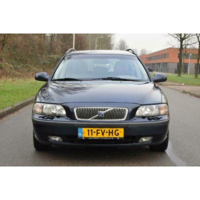 Volvo V70 2.4 Comfort Line LPG-G3 AUTOMAAT/AIRCO/CRUISE NETJ