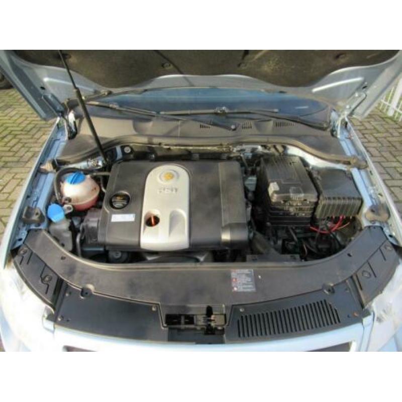 Volkswagen Passat Variant 1.6 FSI Trendline