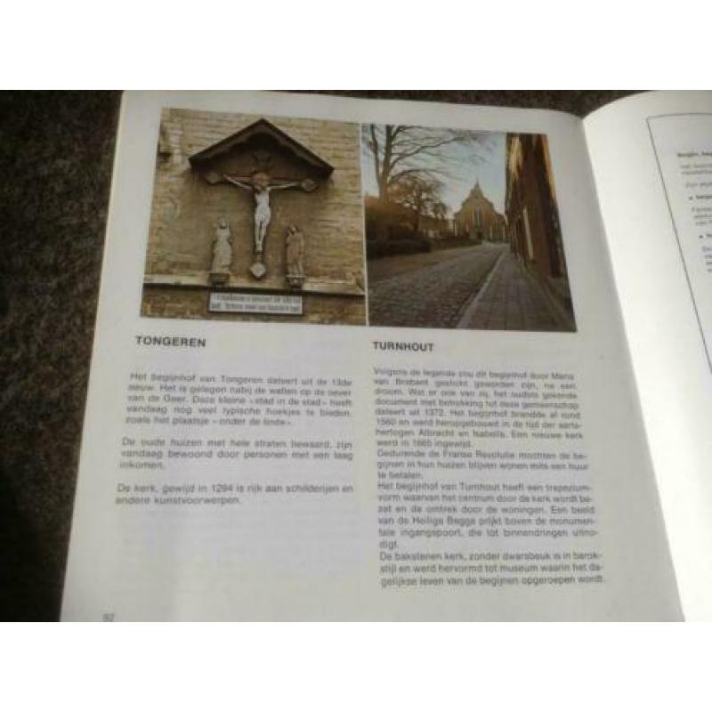 Abdijen en begijnhoven van Belgie ( 5 BOEKEN )