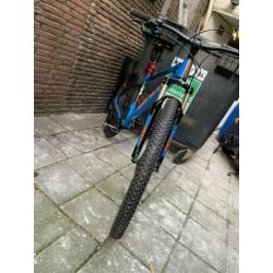 29inch giant mountainbike NIEUWE MOET ZO SNEL MOGELIJK WEG