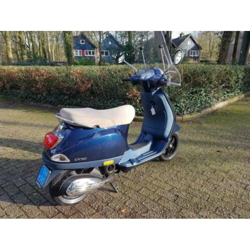 Vespa LX 50