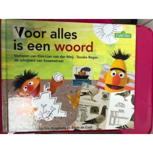 2 voorleesboeken van Sesamstraat