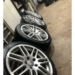 17 inch RS4 velgen 5x112