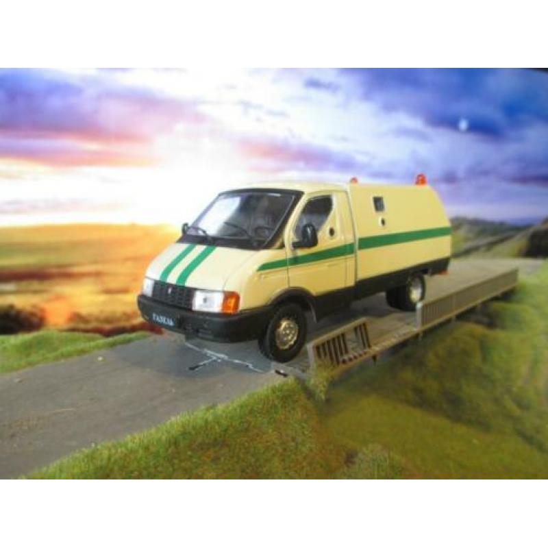 1/43 GAZ 3302 Ratnik Geldtransport - DeA Renault DAF / LDV
