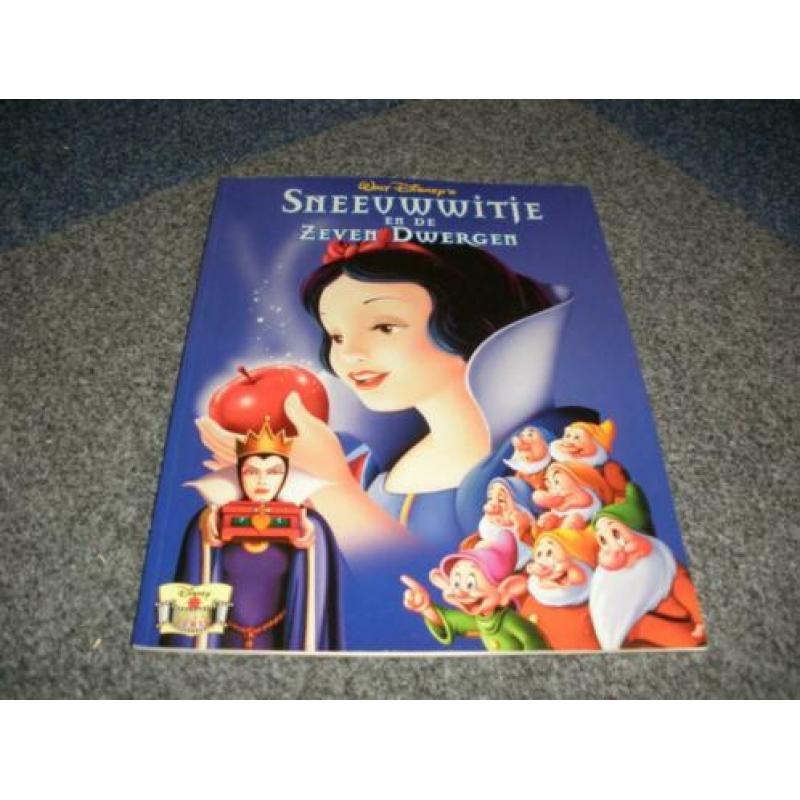 nieuw sneeuwwitje stripboek