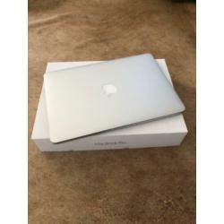 Apple Macbook Pro laptop 13 inch 2,8GHz 8GB RAM Retina