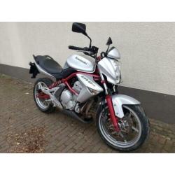Kawaski ER 6 n / ER6n / ER-6n Zilver-rood A2 mogelijk (2006)