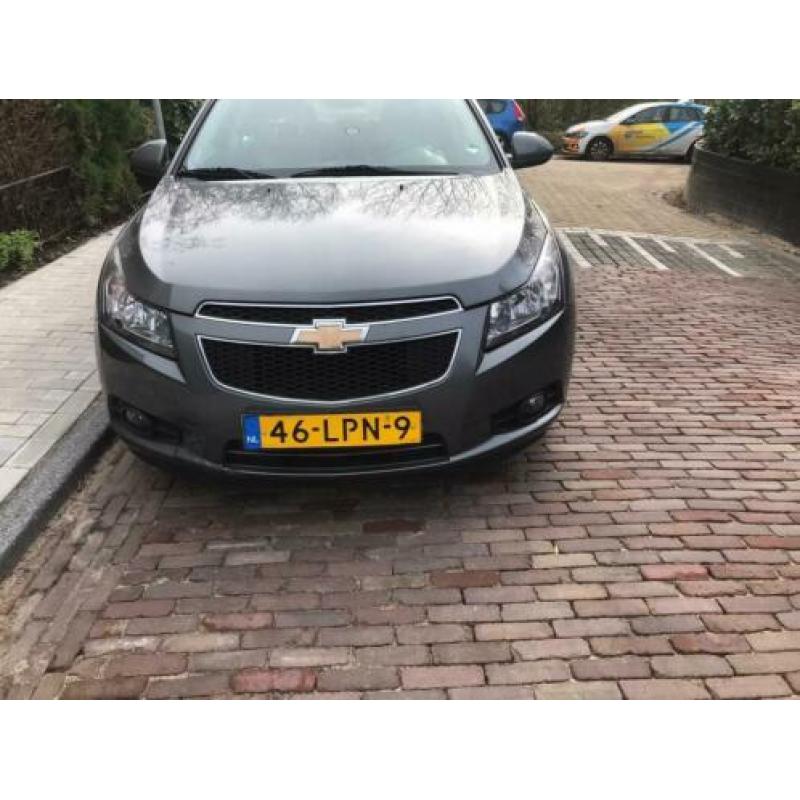 Chevrolet Cruze 1.8 AUT 2010 Grijs