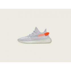 Adidas YEEZY BOOST 350 V2 Tail Light (43 1/3)